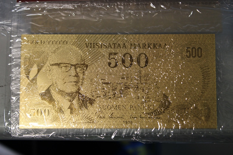 40 kpl Gold banknote certificate of authenticity kohde 14